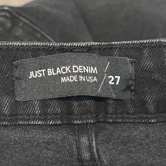 Just Black Denim The Uncut Straight Leg Jeans in Washed Black - Picture 6 of 8